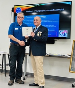 Compatriot Gregory Holder (left) receiving Minuteman Certificate from FAAM secretary Robbie Robinson (right) at Tampa SAR Chapter meeting